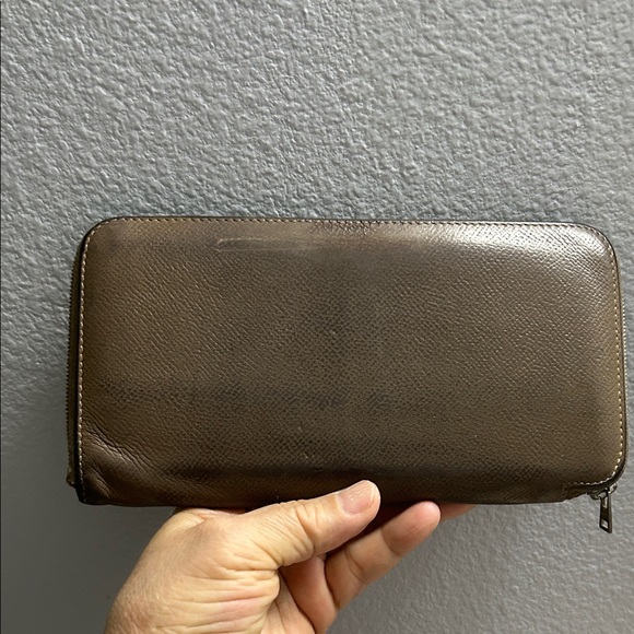 Hermes Brown Leather Zip Around Wallet France - Picture 9 of 14